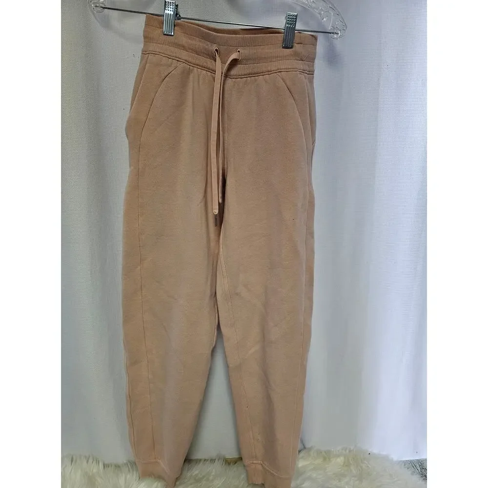 Lululemon Scuba High-Rise Jogger Pecan Tan size 2